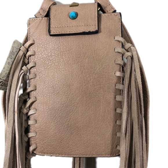Mudd Taupe Boho Fringe Cell Crossbody Bag - Picture 3 of 8